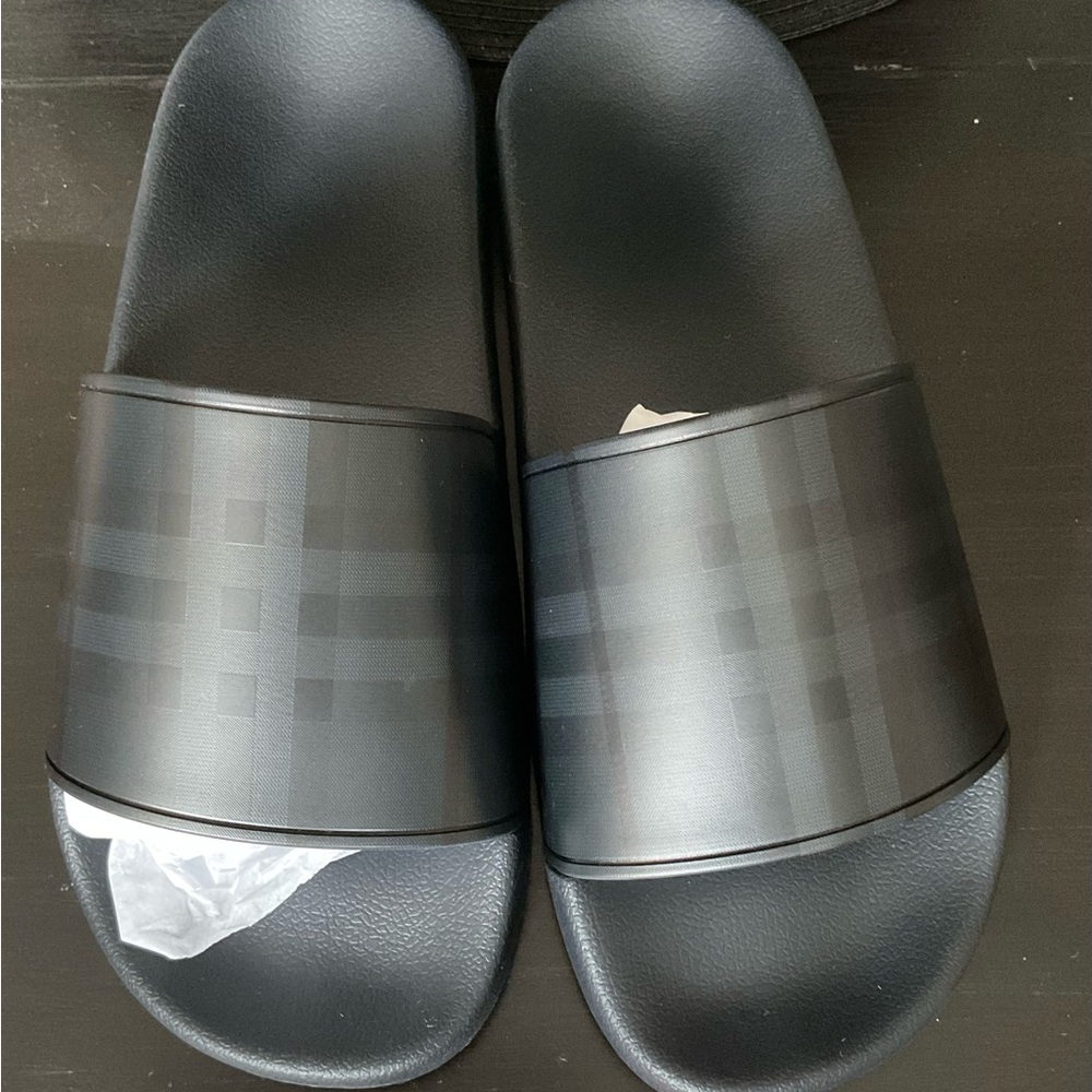 Burberry Slide Sandals - Dark Blue - Sz. 7